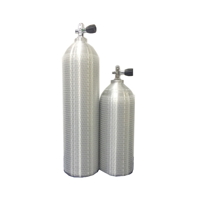 scuba diving tanks